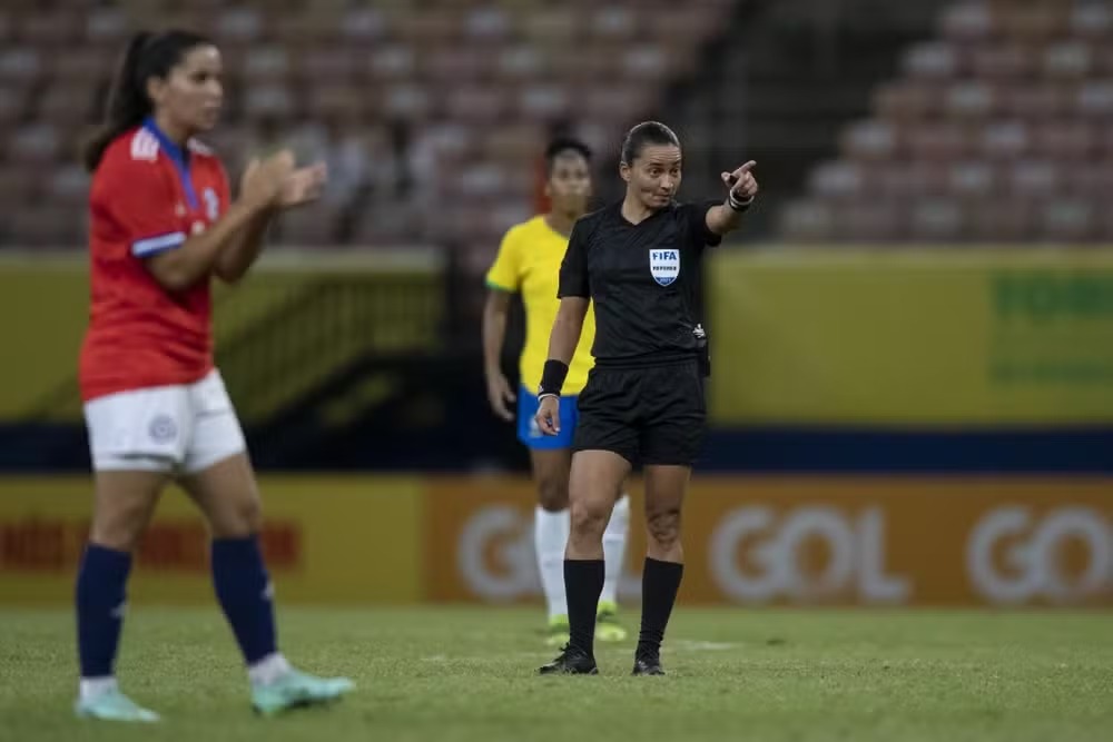 Edina Alves já apitou outra Copa do Mundo Feminina, em 2019 