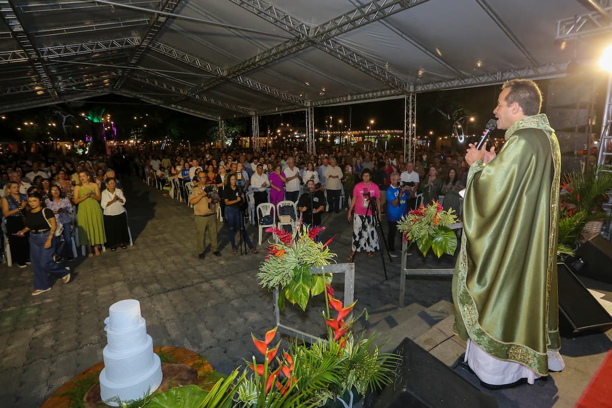 Padre Arlindo - Foto: Alexandre Aroeira/Folha de Pernambuco