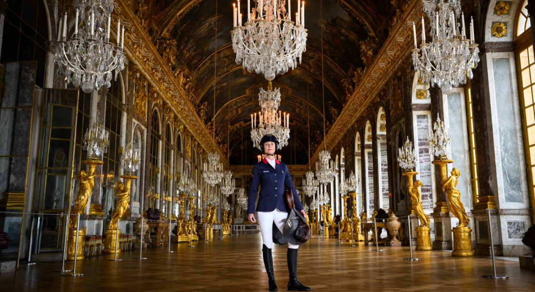 Interior de salão do Palácio de Versalhes, em Paris - Foto: Stefano Rellandini/AFP 