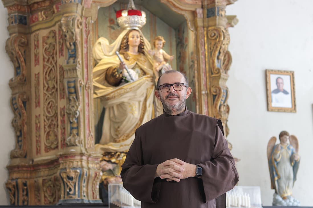 Reitor da Basílica do Carmo, Frei Cidmário Bezerra