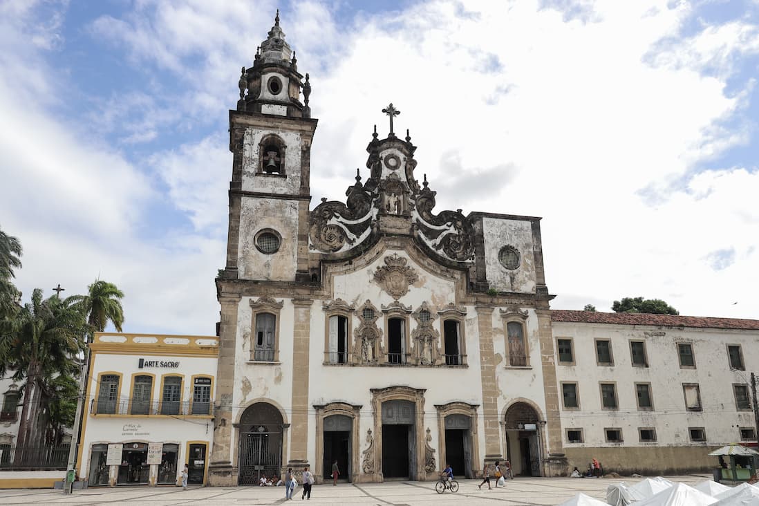 Fachada da Igreja do Carmo, no centro do Recife