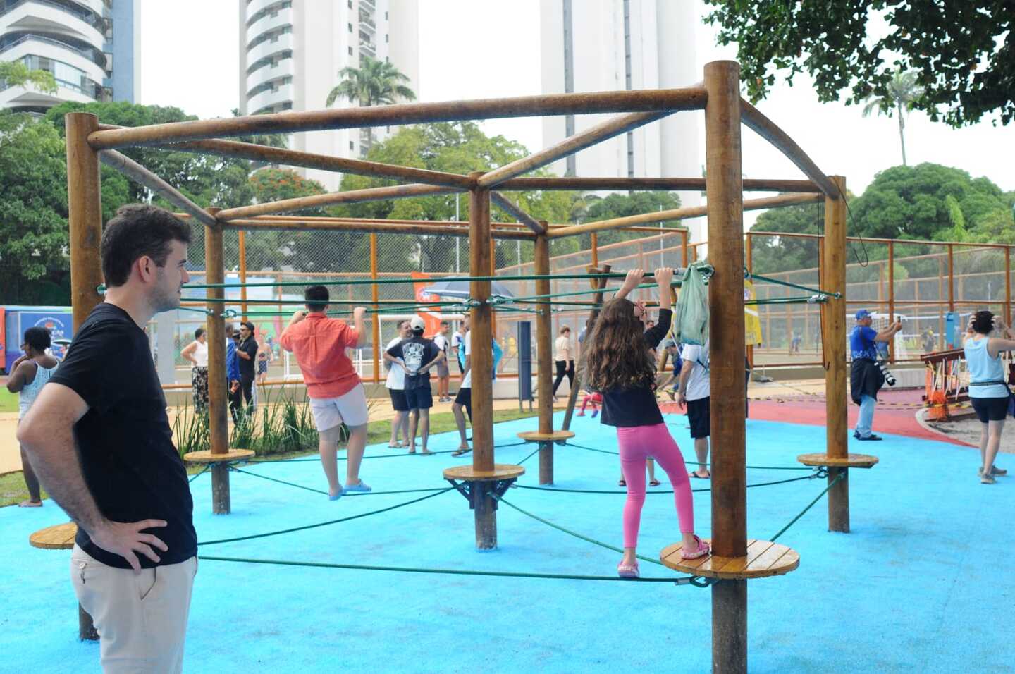 Parque Jardim do Poço é inaugurado no Poço da Panela