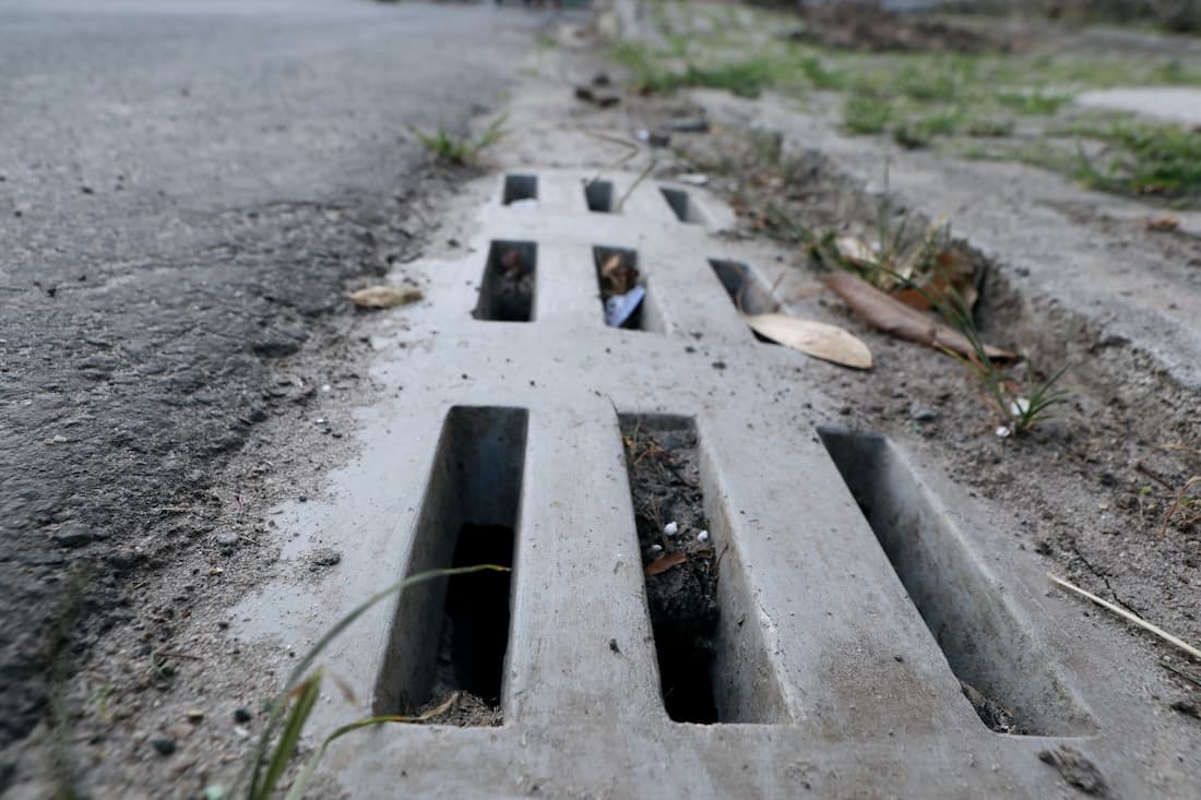 Obras de pavimentação e drenagem no bairro do Ibura, Zona Sul do Recife