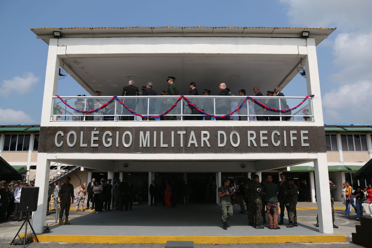 Solenidade em comemoração ao Dia do Soldado no Colégio Militar do Recife