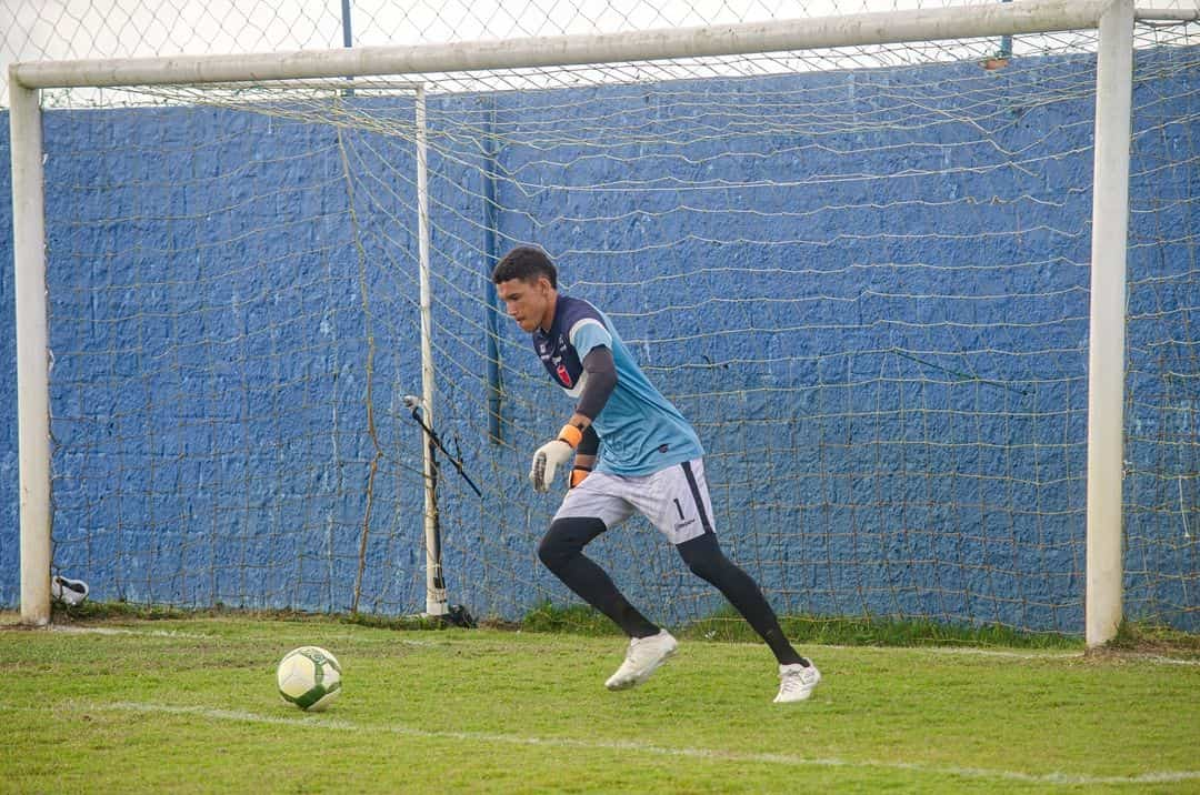 Rokenedy teve boa minutagem com o Jaguar, equipe que subiu da Série A2 do Pernambucano