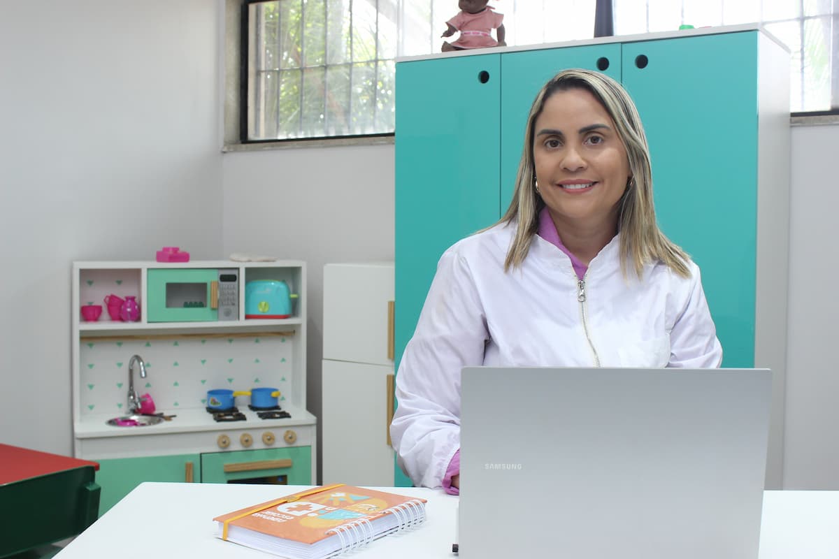 Elizabeth Chagas, psicóloga e coordenadora da clínica do Grupo Acolher. 