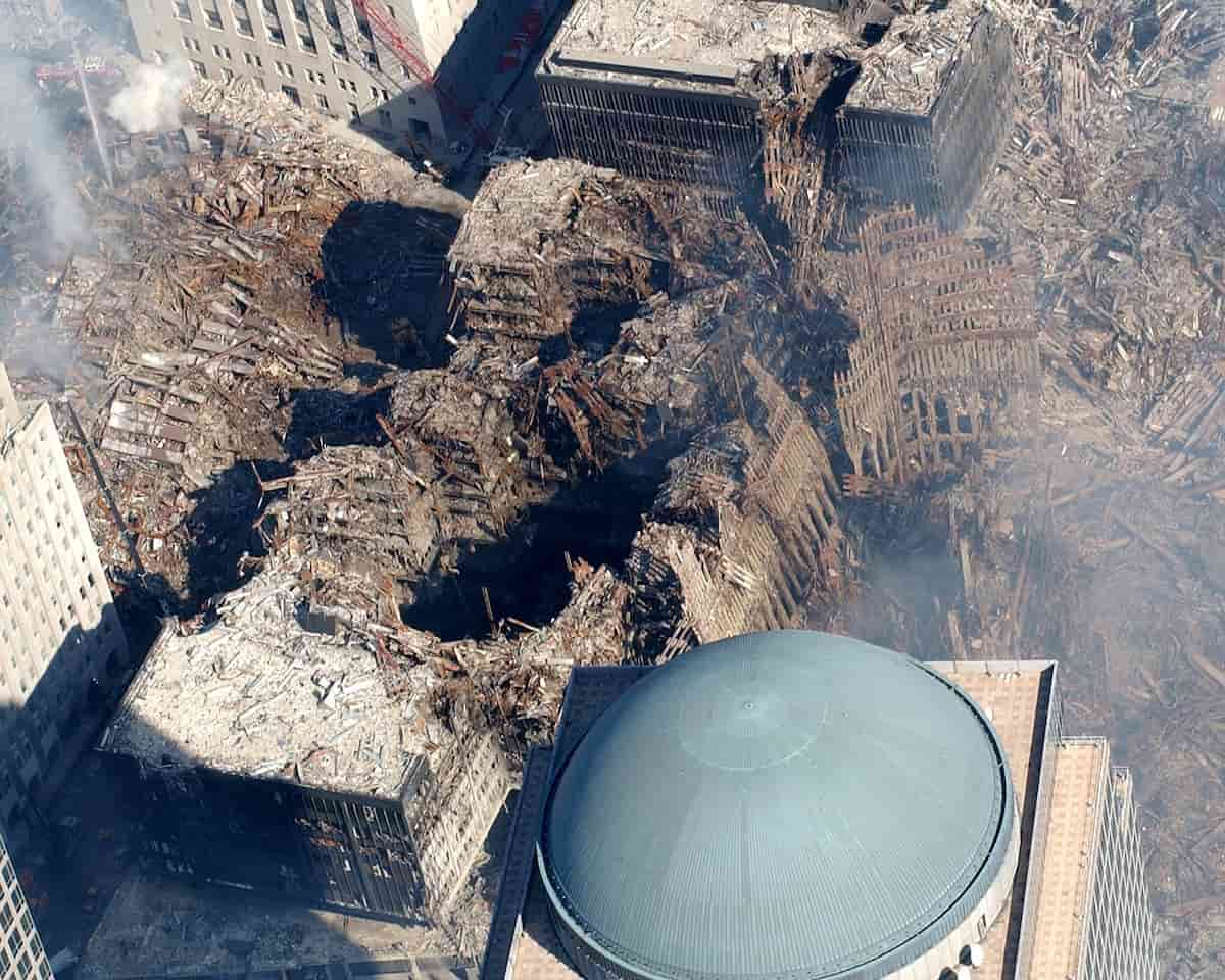 Ground Zero, Nova York, após o atentado de 11 de setembro. 