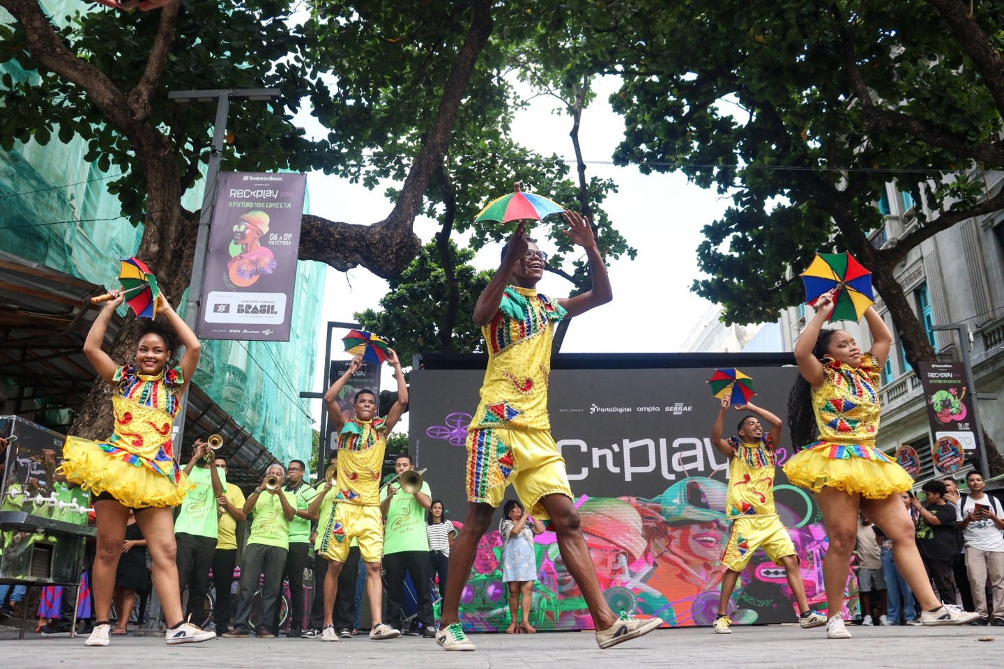 Música marcou a abertura do festival 