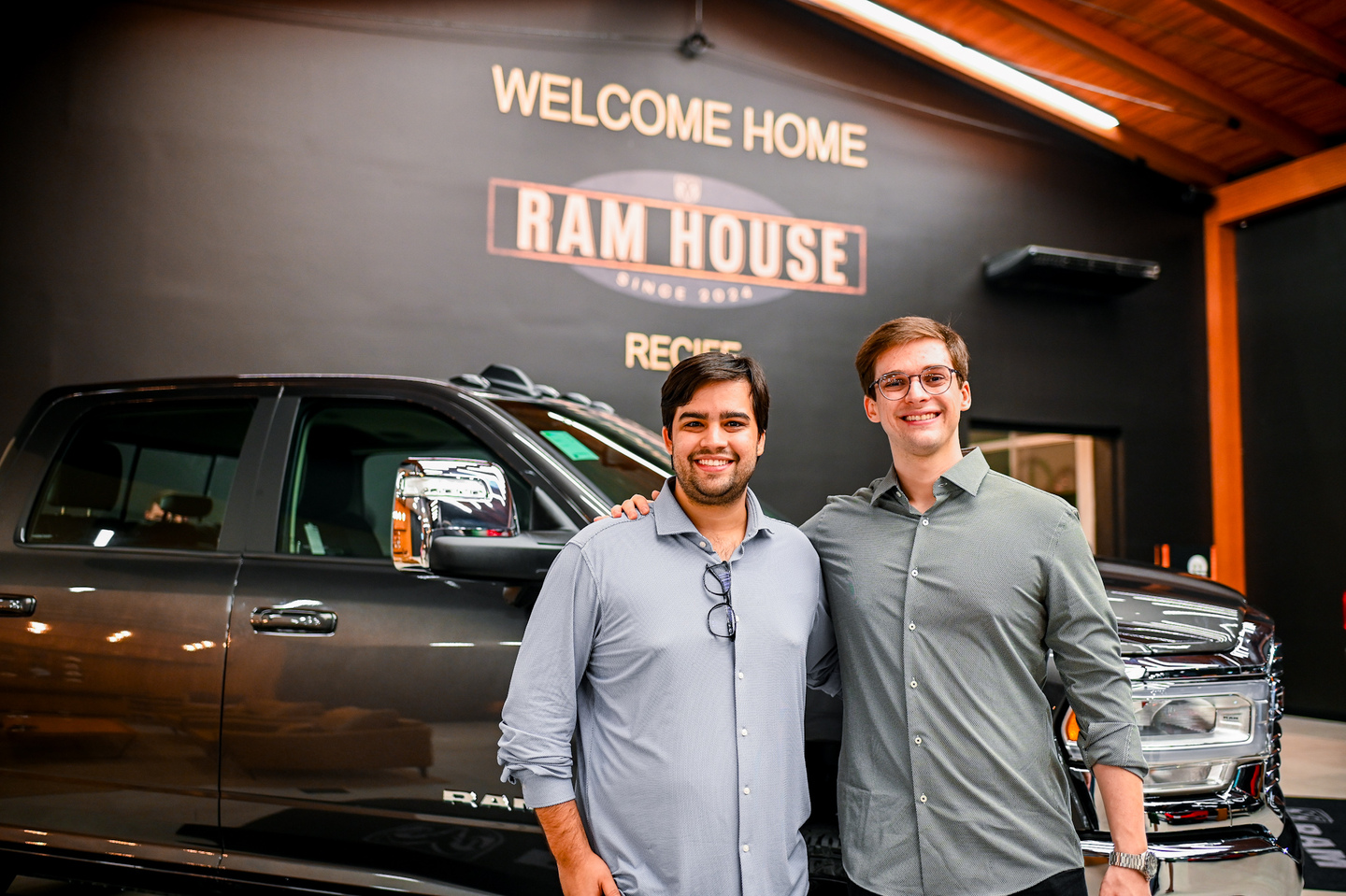 Irmão e empresários à frente da Ram House Recife, Matheus e Felipe Mendonça.