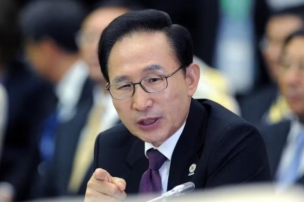 Lee Myung-bak 