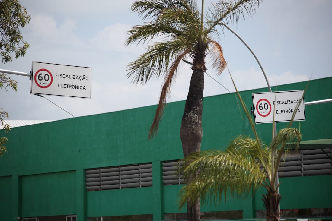 Avenida Mascarenhas de Moraes, na Imbiribeira, Zona Sul do Recife