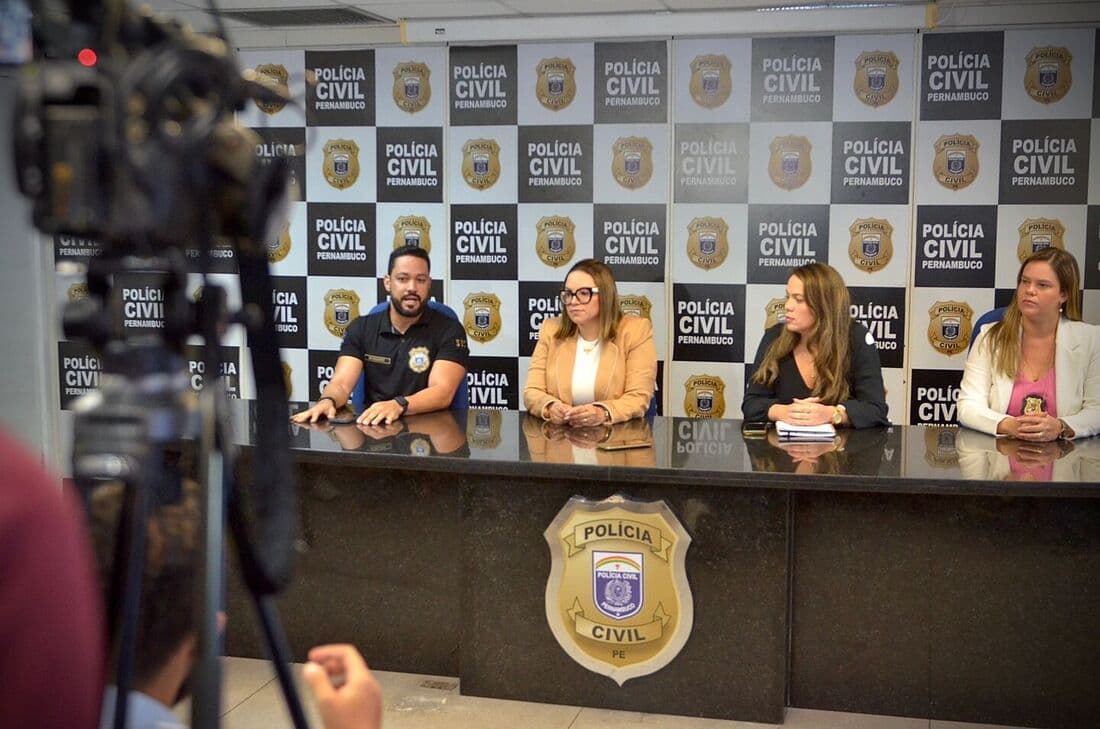 Coletiva de imprensa da Polícia Civil de Pernambuco quando Bruno Andrade Lima Albuquerque foi preso, em dezembro de 2023