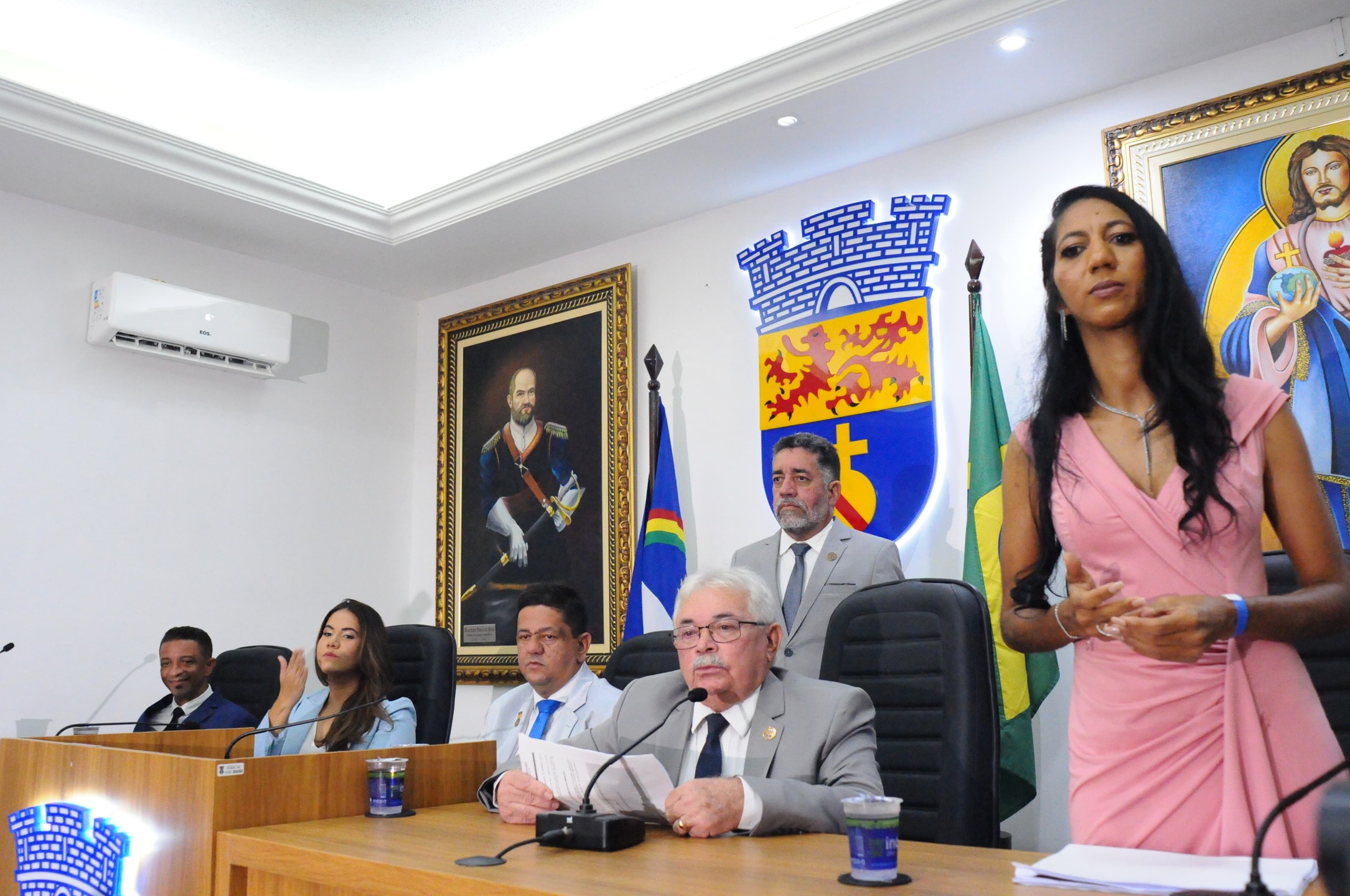 Eleição e posse da nova Mesa Diretora, nesta quarta (1º), aconteceu após a posse da prefeita eleita, Mirella Almeida 