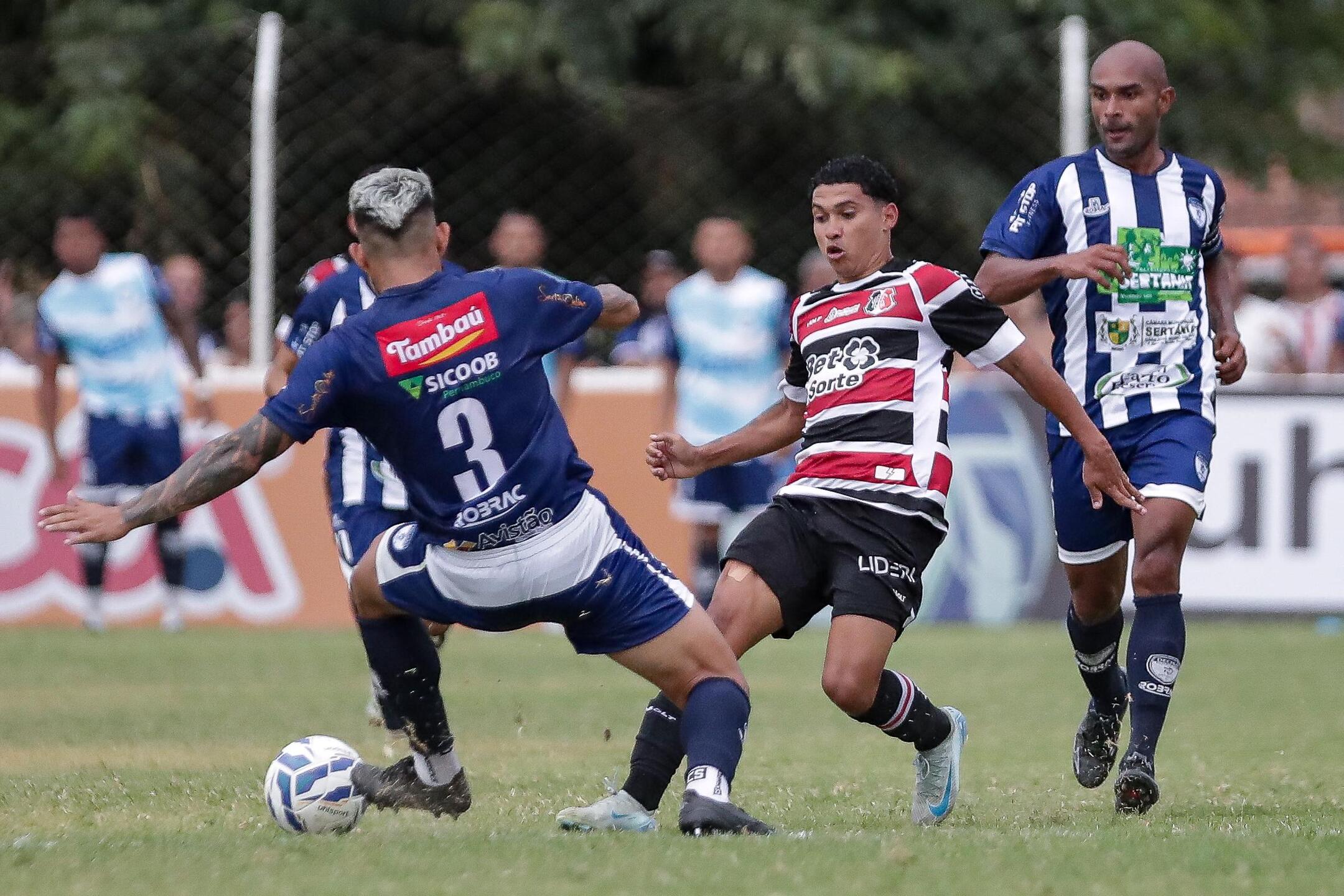 Decisão e Santa Cruz pelo Campeonato Pernambucano