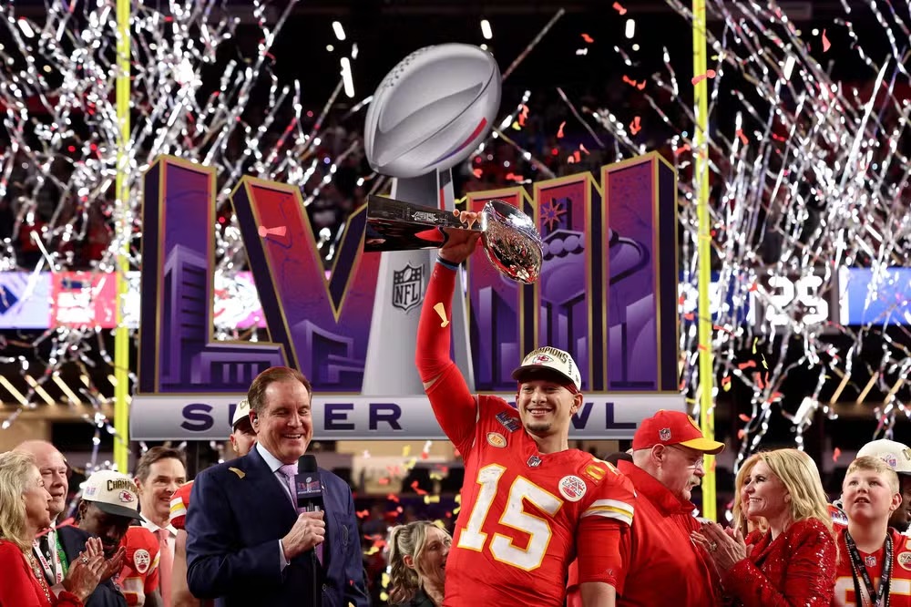 Mahomes venceu seu 3º Super Bowl aos 28 anos de idade 