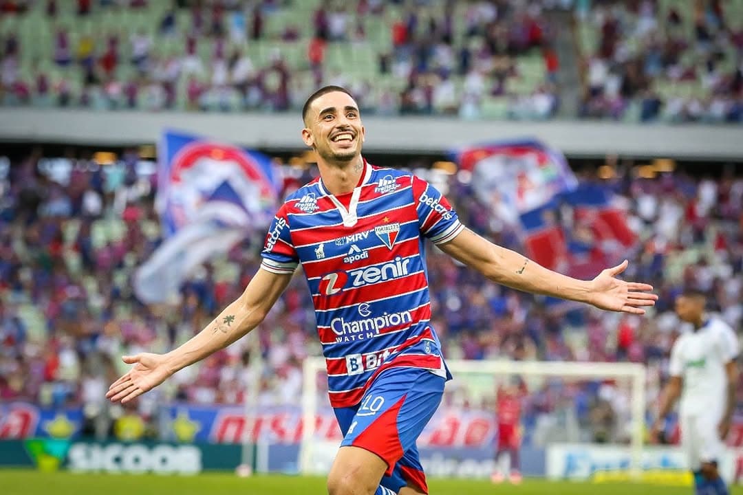 Thiago Galhardo está próximo de encerrar contrato com o Fortaleza e estaria livre para acertar com o Santa Cruz 