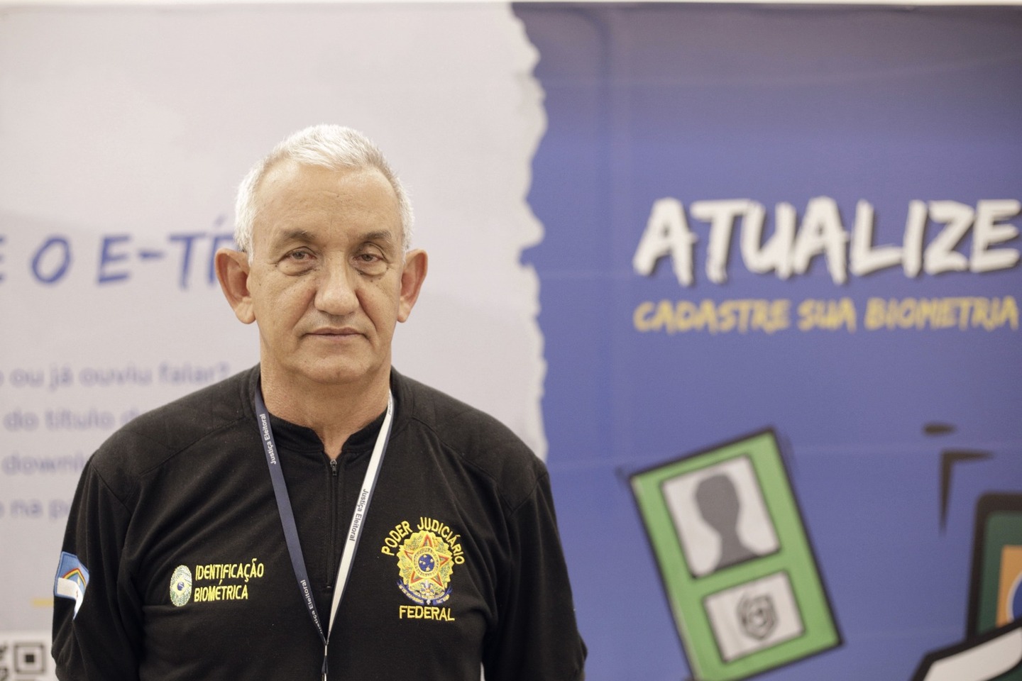 Na foto, José Lago, coordenador do posto de atendimento do TRE-PE do Shopping Guararapes. 