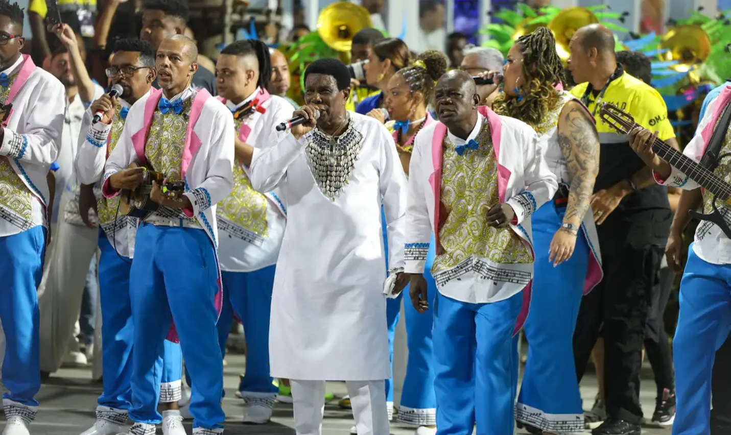 Neguinho da Beija-Flor se despediu da escola de samba neste ano