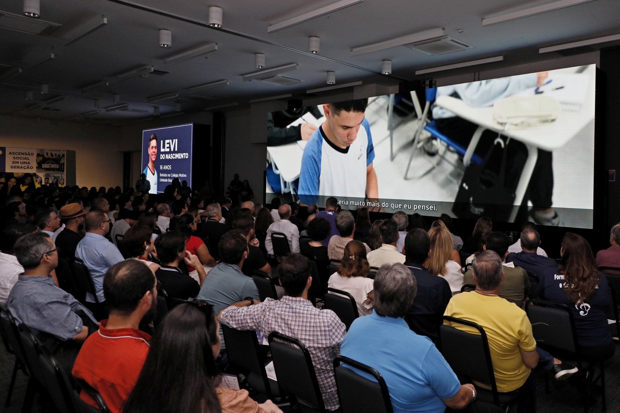 Sala do Recife Expo Center lotada pelo evento do IP