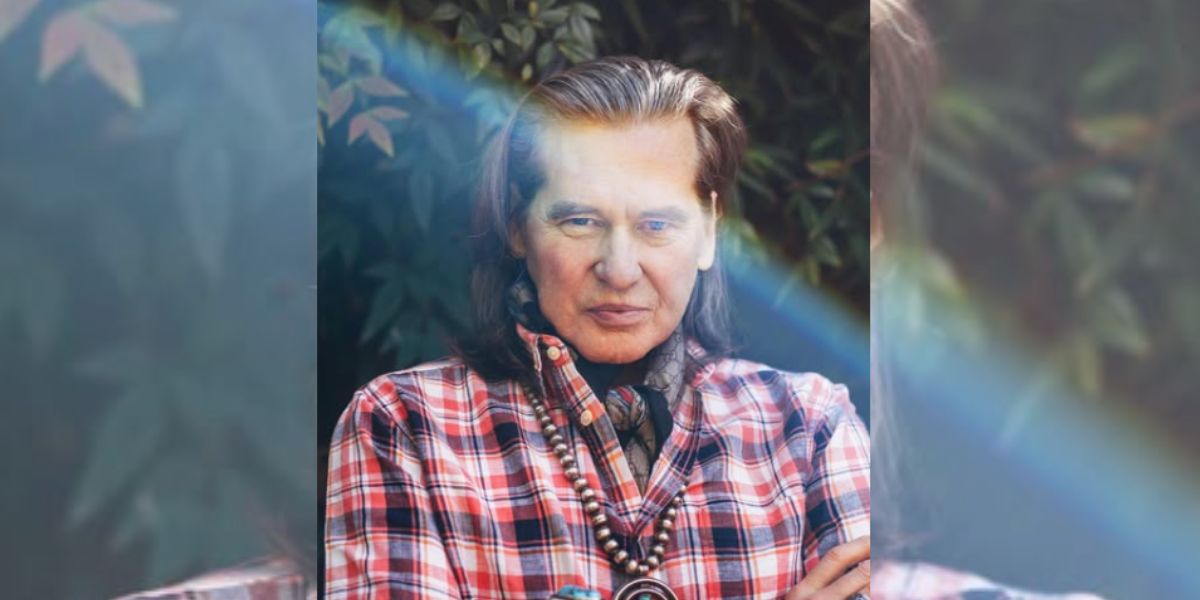 Val Kilmer, que morreu aos 65 anos na noite da última terça (1&ordm;), sofreu de um câncer na garganta em 2014