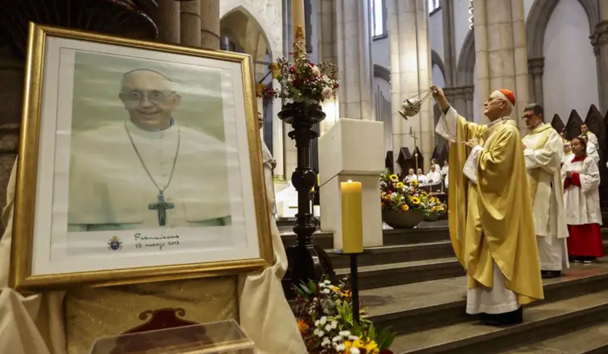 Cardeal Odilo Pedro Scherer, arcebispo de São Paulo, preside missa em sufrágio do Papa Francisco
