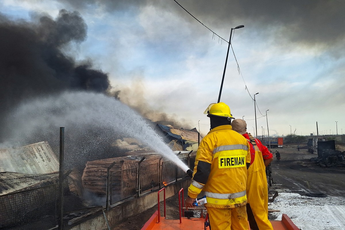 Explosão em porto do Irã