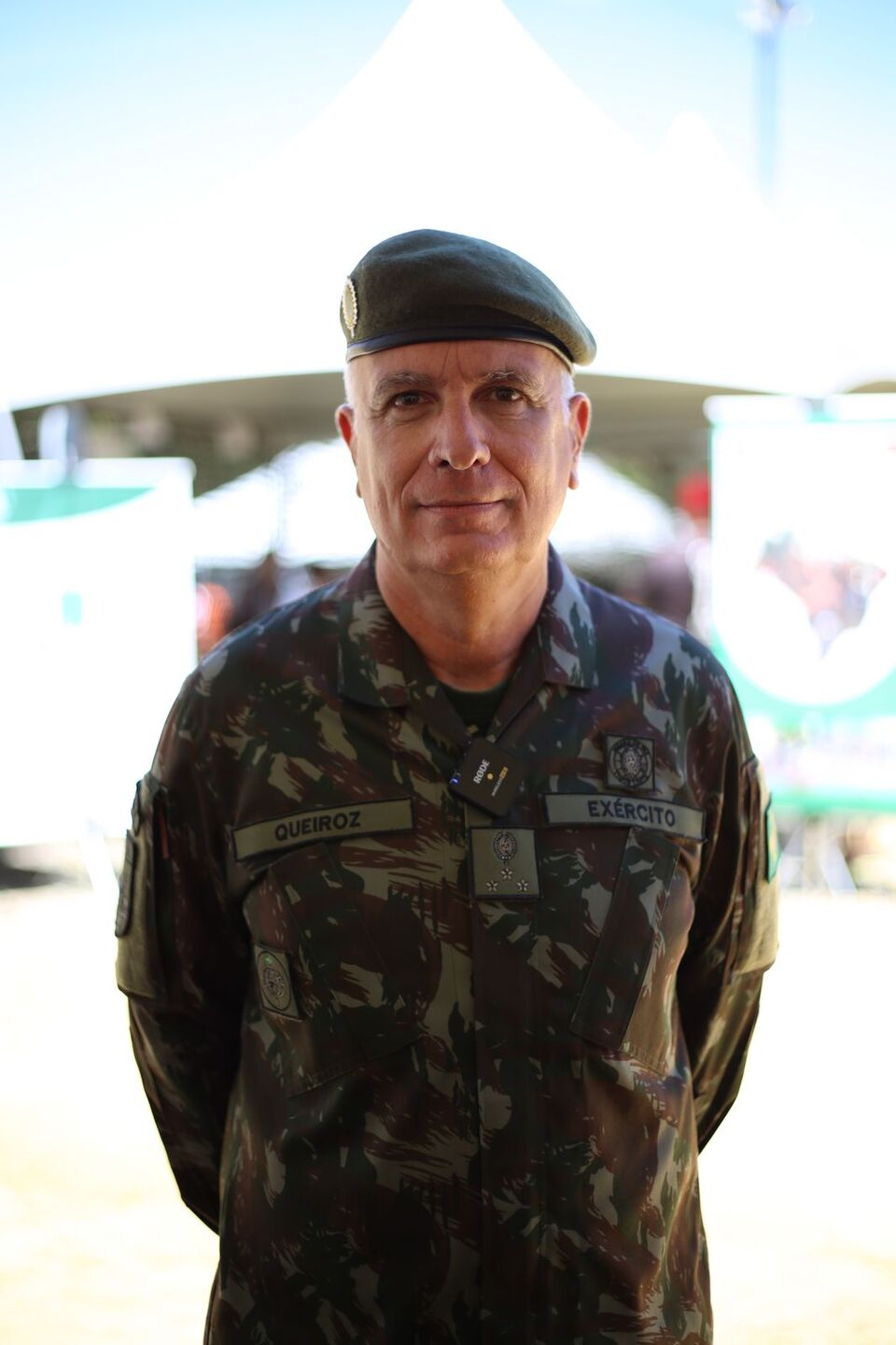 Ação cívico-social do Exército Brasileiro. Na Foto: General de divisão Sérgio Queiroz