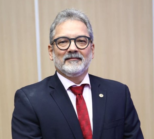 Cardiologista Carlos Japhet