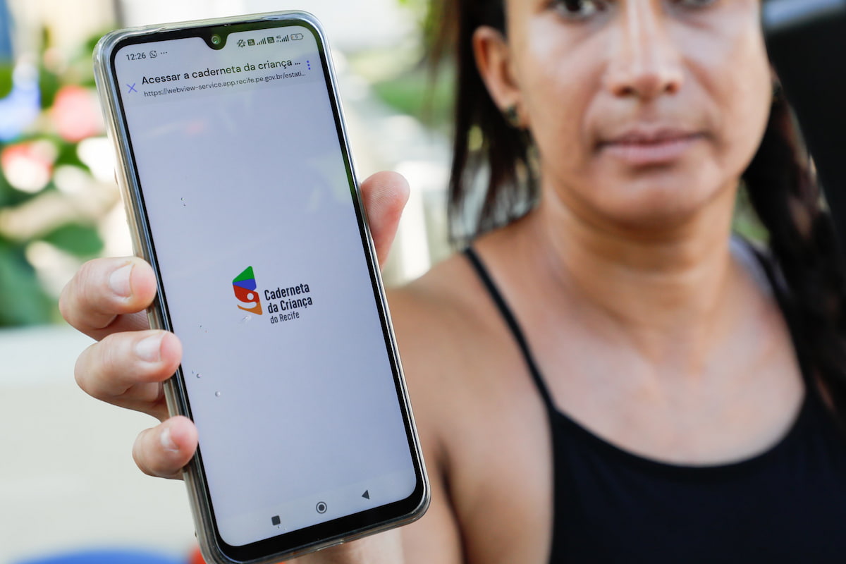 Prefeitura do Recife apresenta Caderneta da Criança