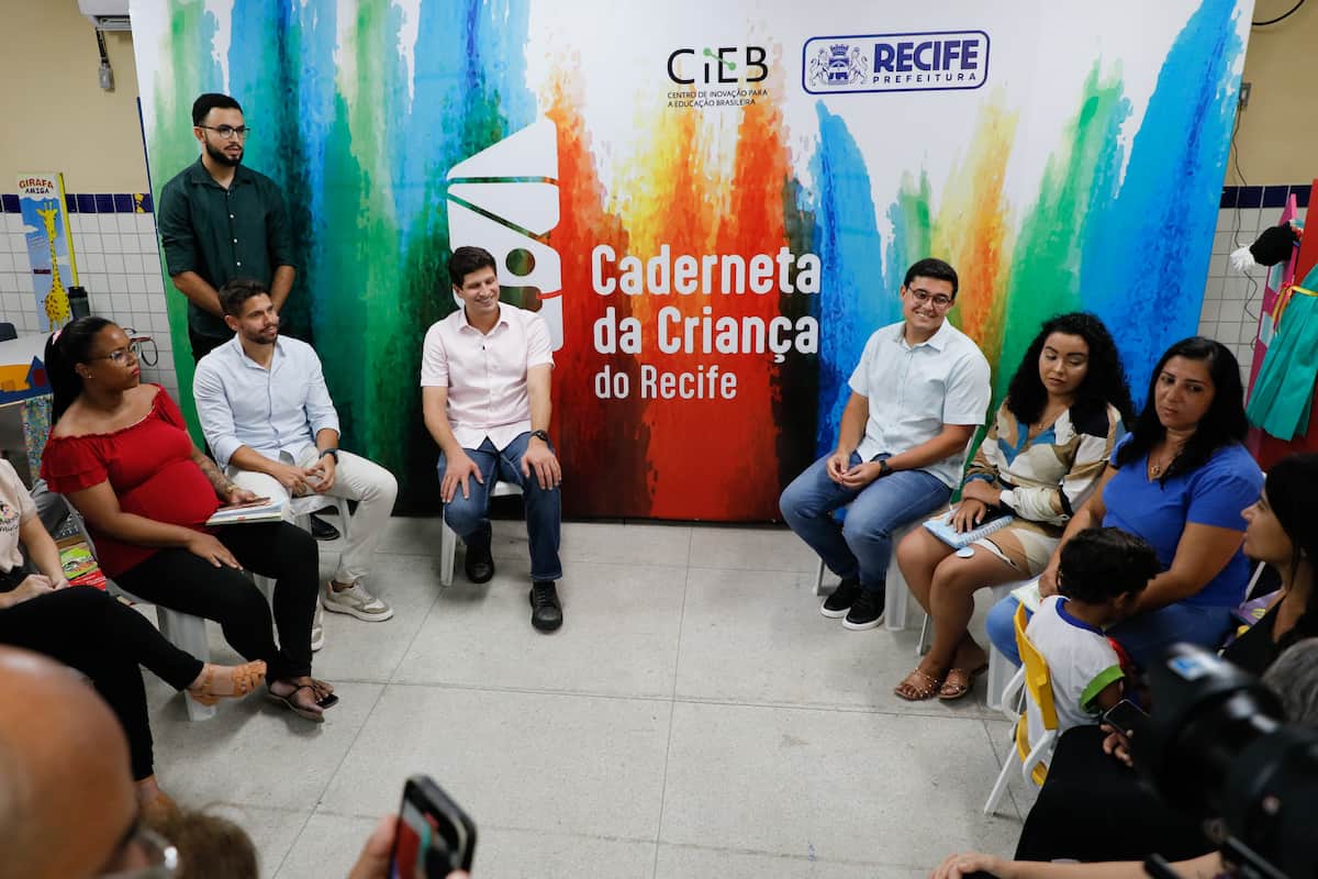 Prefeitura do Recife lança Caderneta da Criança. 