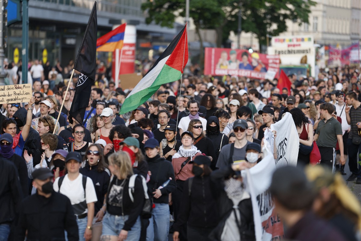 Manifestação pelo Dia do Trabalhador na Alemanha - ODD ANDERSEN / AFP