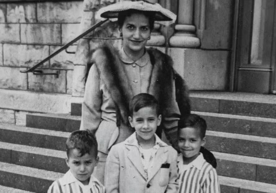 Mãe do agora papa sempre incentivou sua vocação 