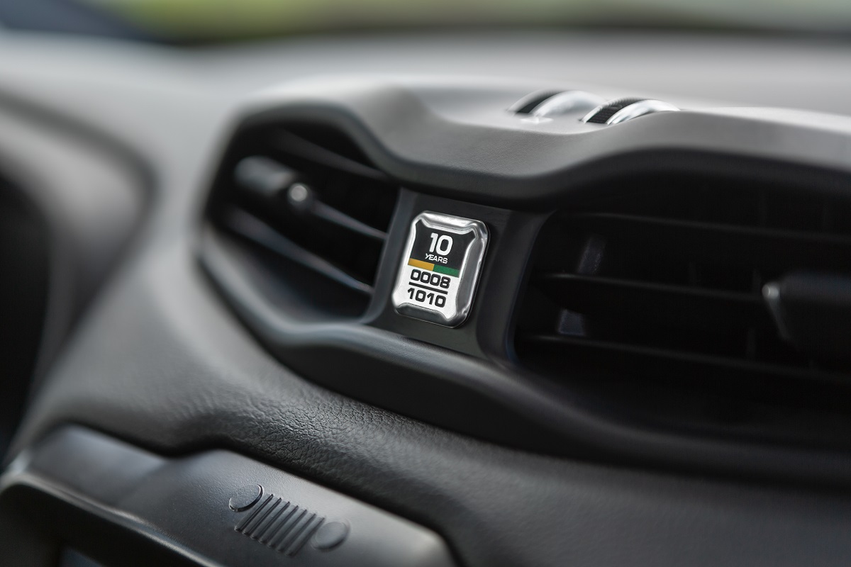 Jeep lança edição especial Renegade 10 anos