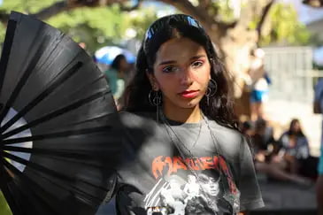 Rio de Janeiro (RJ), 03/05/2025  Fã da Lady Gaga, Amanda Campos acompanhou ensaio da cantora.