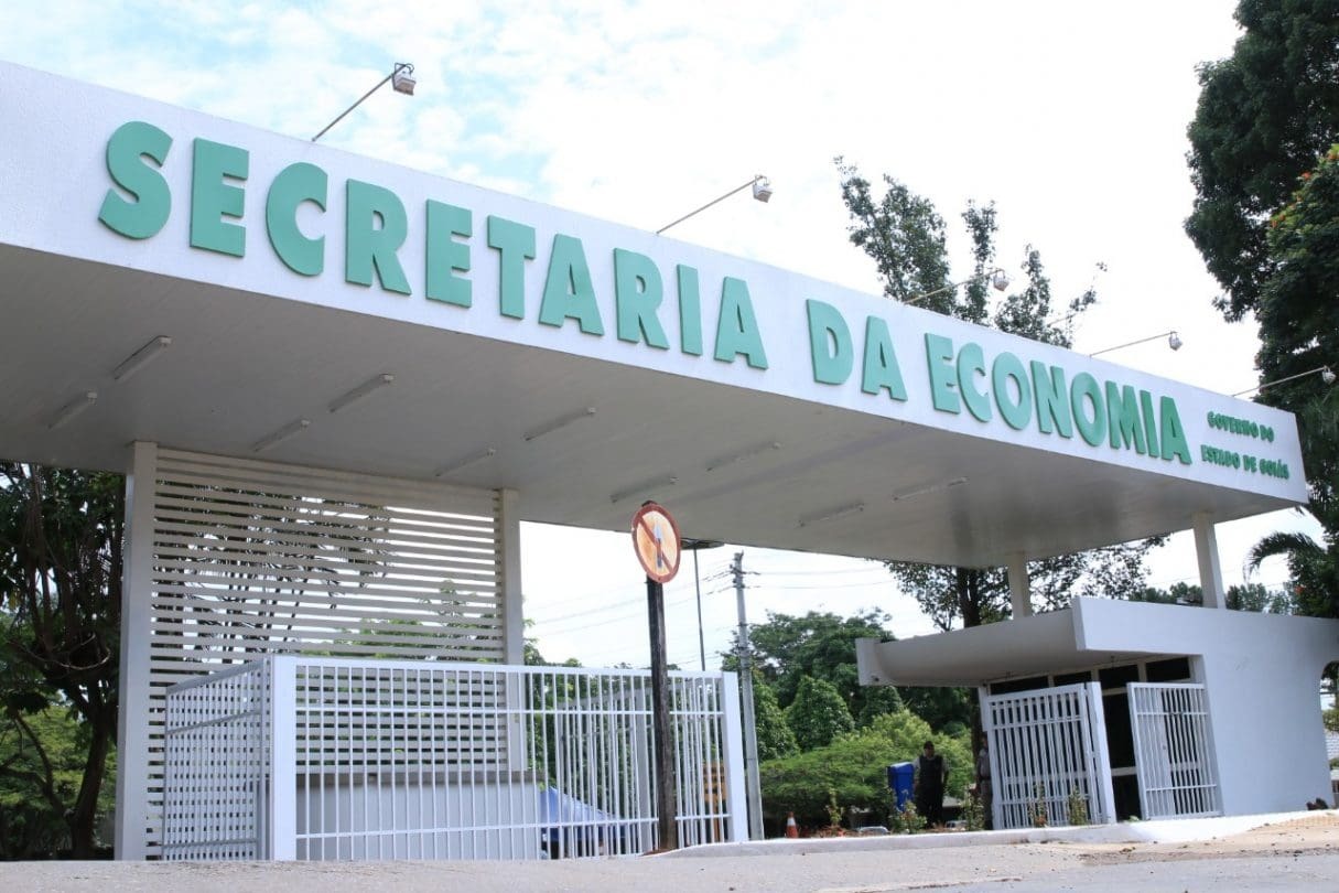 Fachada do prédio da Secretaria da Economia do Estado de Goiás: concurso aberto com 200 vagas