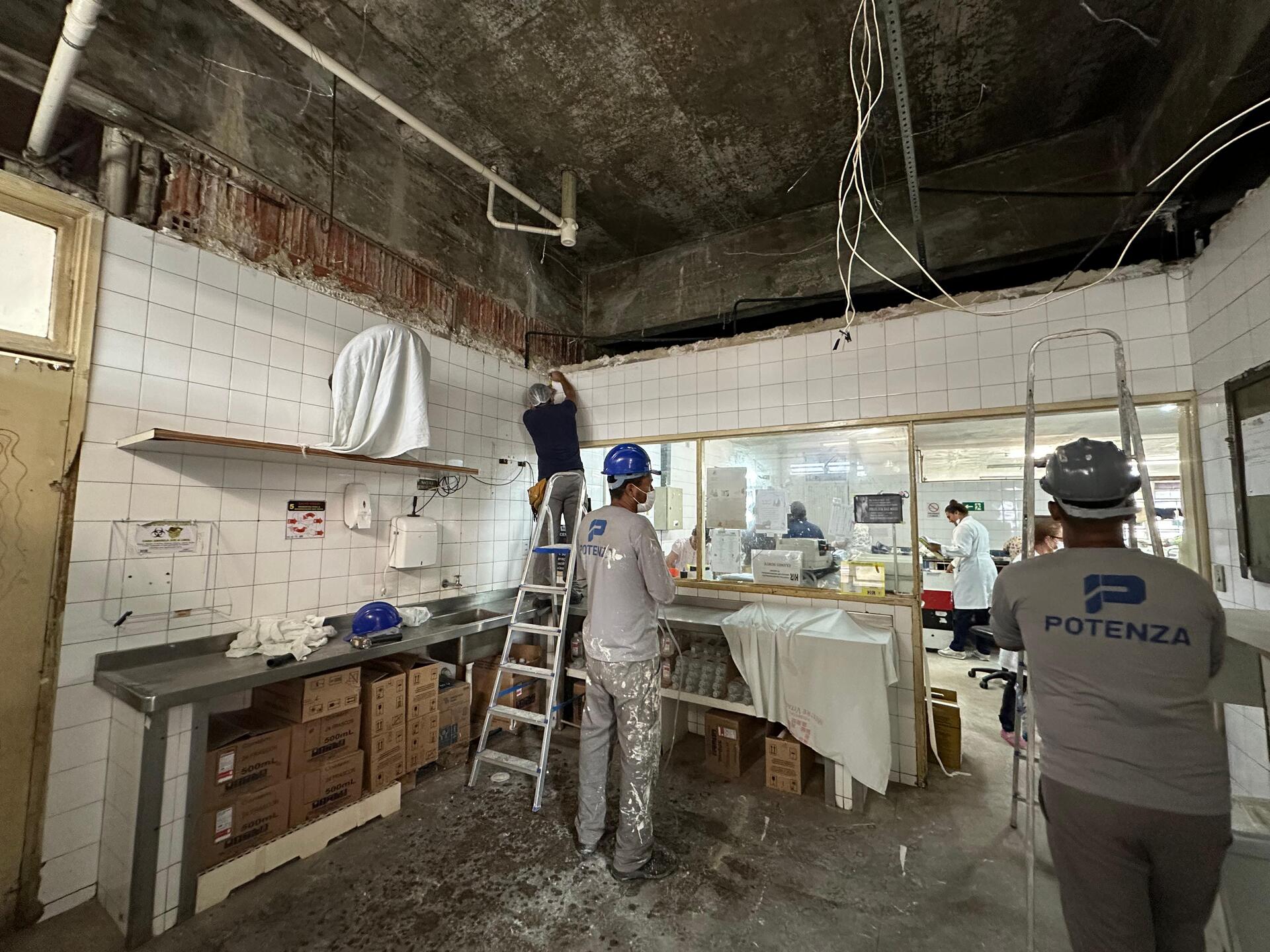 Serviço de reparo foi iniciado ainda nesta quinta (15)