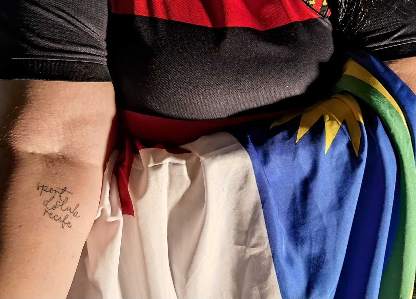 Thalita mostra tatuagem feita em homenagem ao Sport