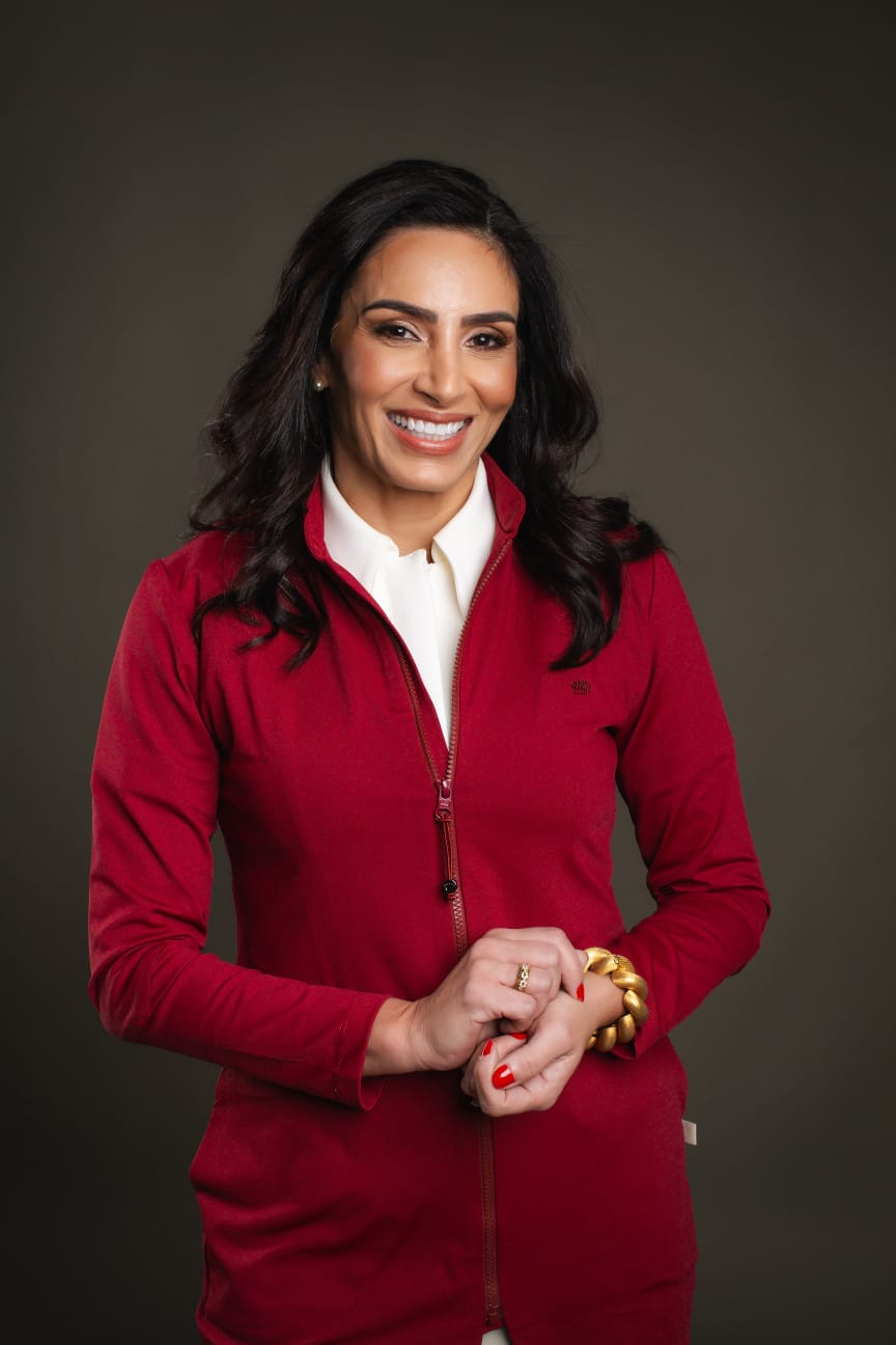 Cirurgiã dentista e implantodontista, Adriana Morosini