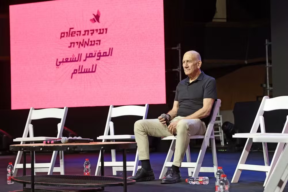 O ex-premier de Israel, Ehud Olmert, fotografado durante evento em Jerusalém no começo de maio 