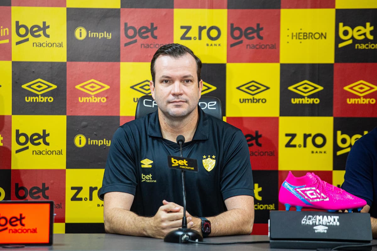 Daniel Paulista, novo técnico do Sport 