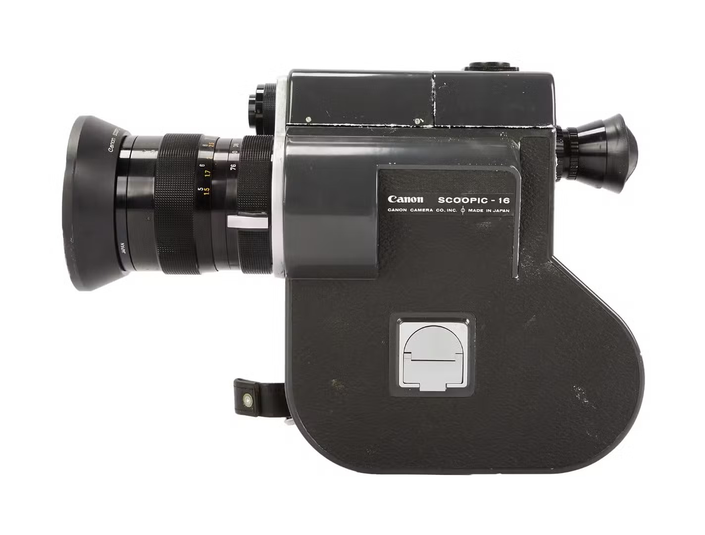 Câmera Canon Scoopic de filme 16 mm com estojo. Lances estão em 6 mil dólares