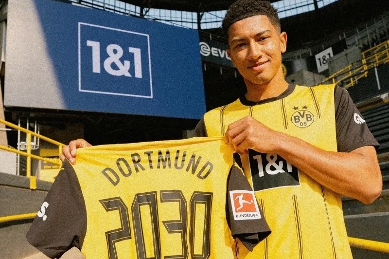 Jobe Bellingham assina contrato com Borussia Dortmund até 2030