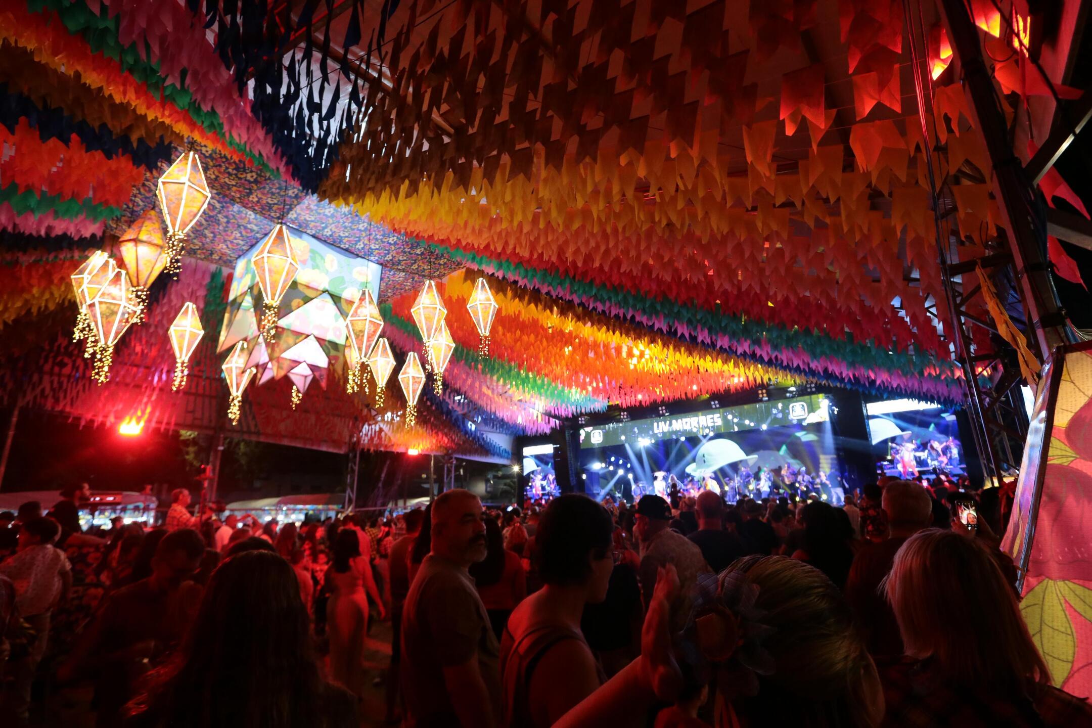 Palco principal do Sítio Trindade no São João de 2025. // foto: Rafael Melo/Folha de Pernambuco