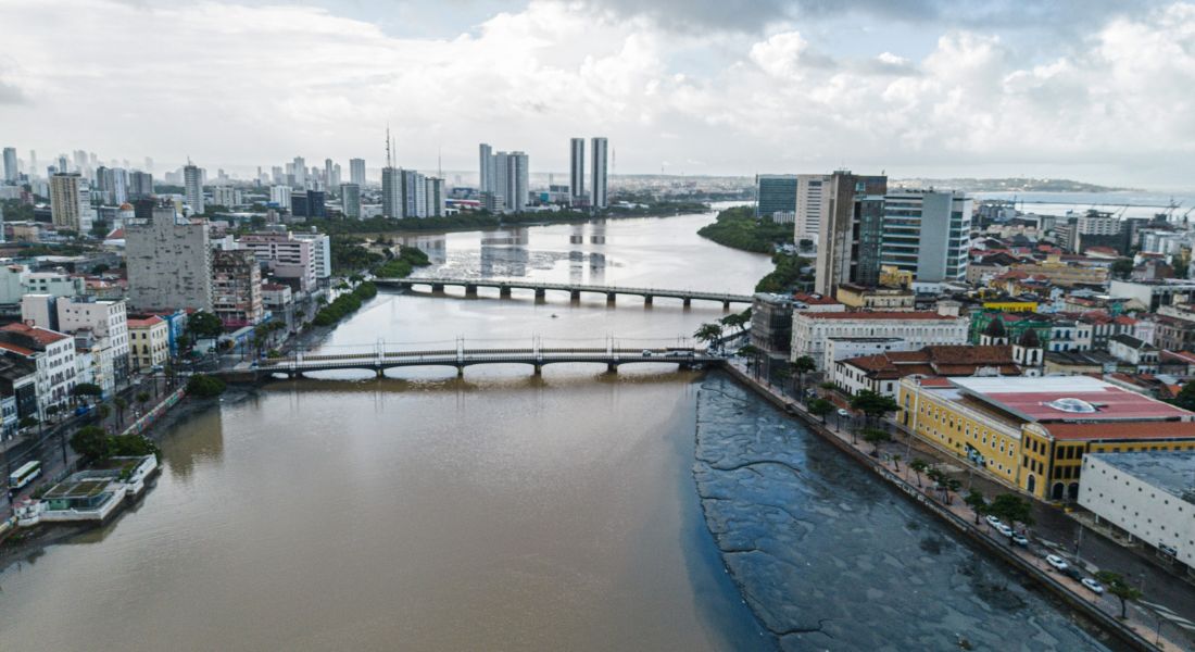  Vista do Recife em dia de tempo fechado 