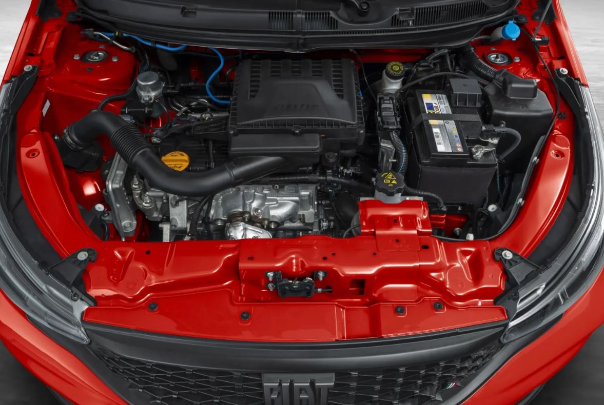 Fiat Argo Trekking - Motor 1.3 flex com até 107 cv: mais focado em eficiência do que em emoção, mas cumpre bem o papel. 