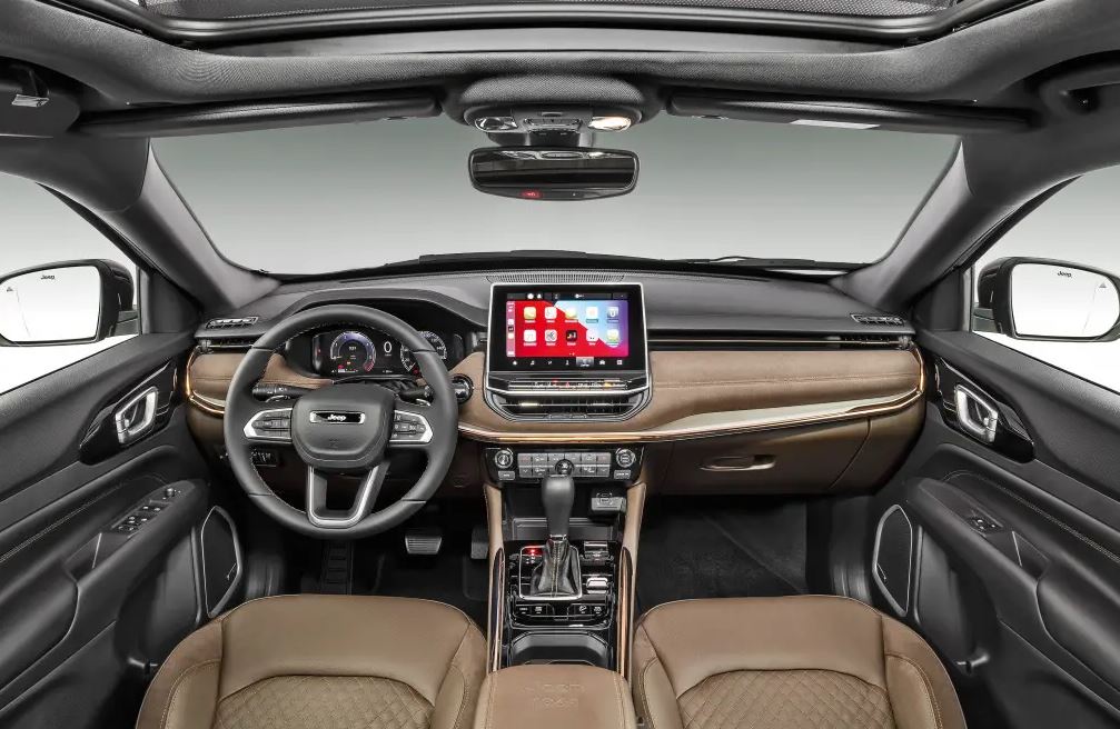 Tecnologia à vista: painel digital de 10,25