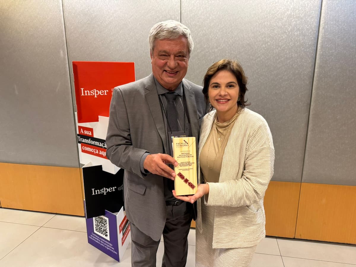 José Anchieta, presidente do CPRH, e a vice-governadora, Priscila Krause, estiveram no Prêmio MapBiomas