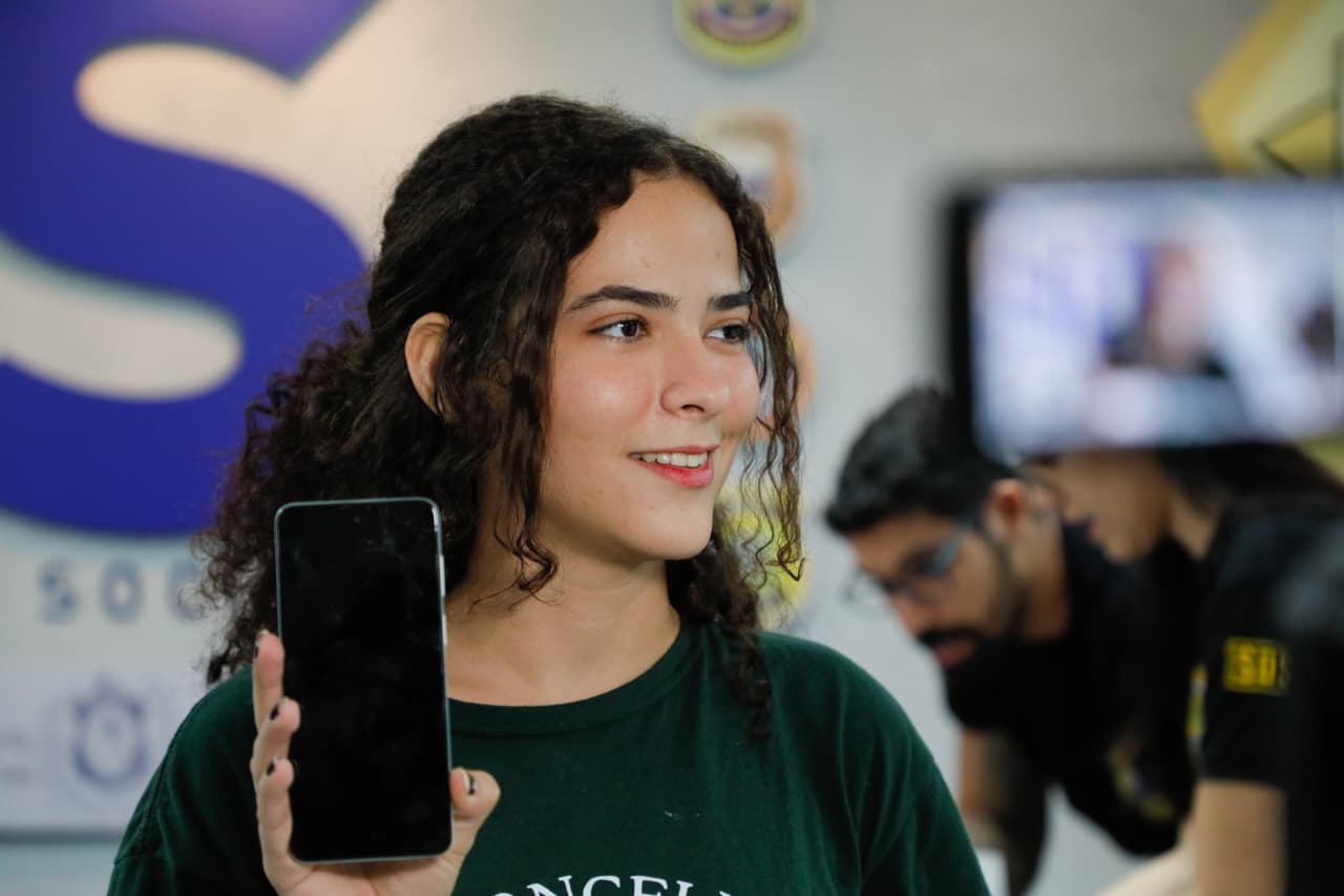 Kauanne Maria também recuperou o celular