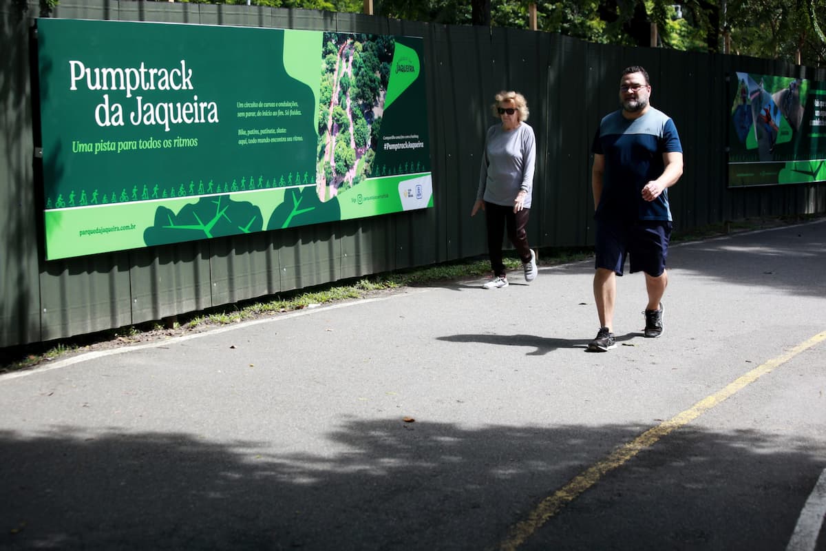 Costrução do pump track na Jaqueira