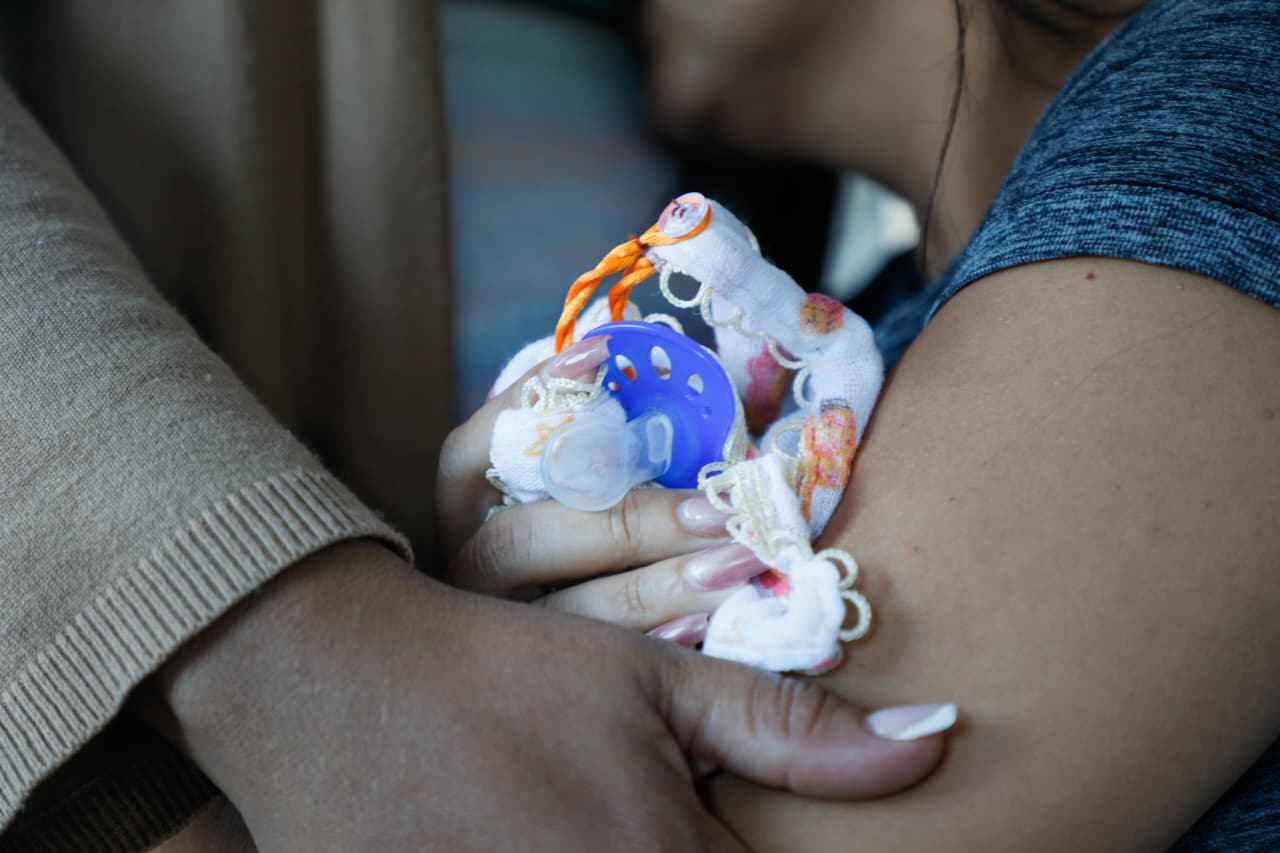 Familiares de criança baleada em festa em Jaboatão clamam por justiça